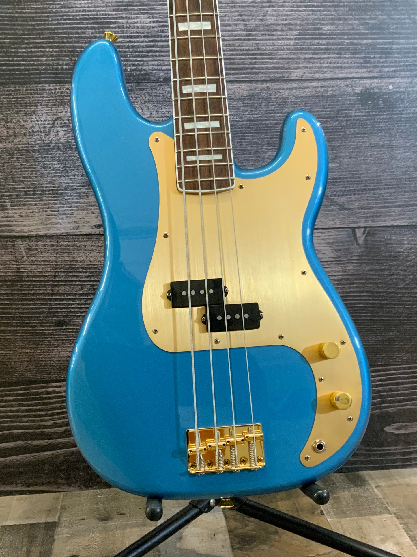 Squier 40th Anniversary Precision Bass