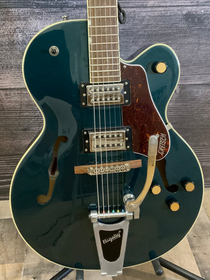 Gretsch G2420T Streamliner - Midnight Sapphire (used, near mint factory 2nd)