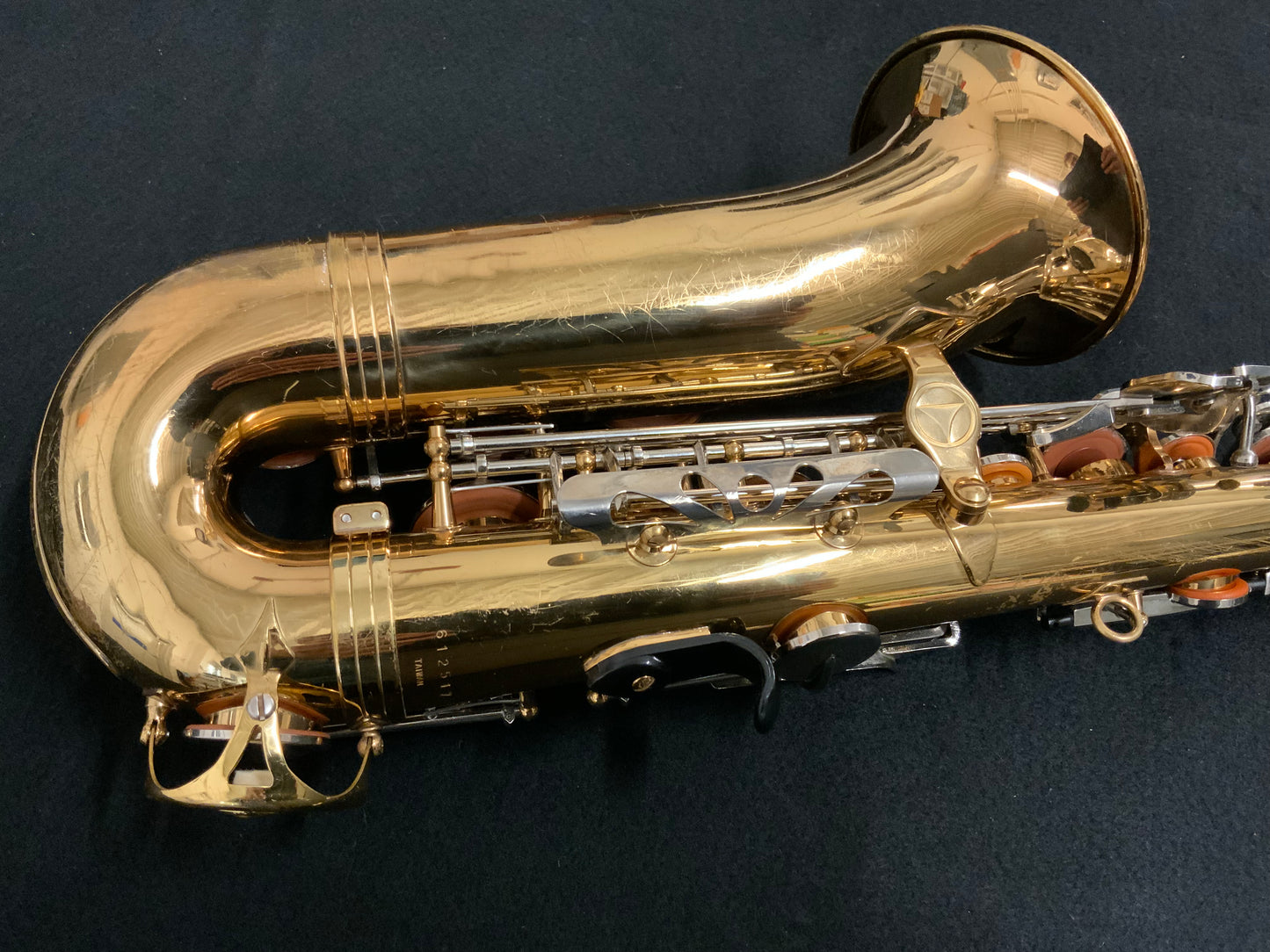 Vito Student Model Alto Saxophone (used, good condition)