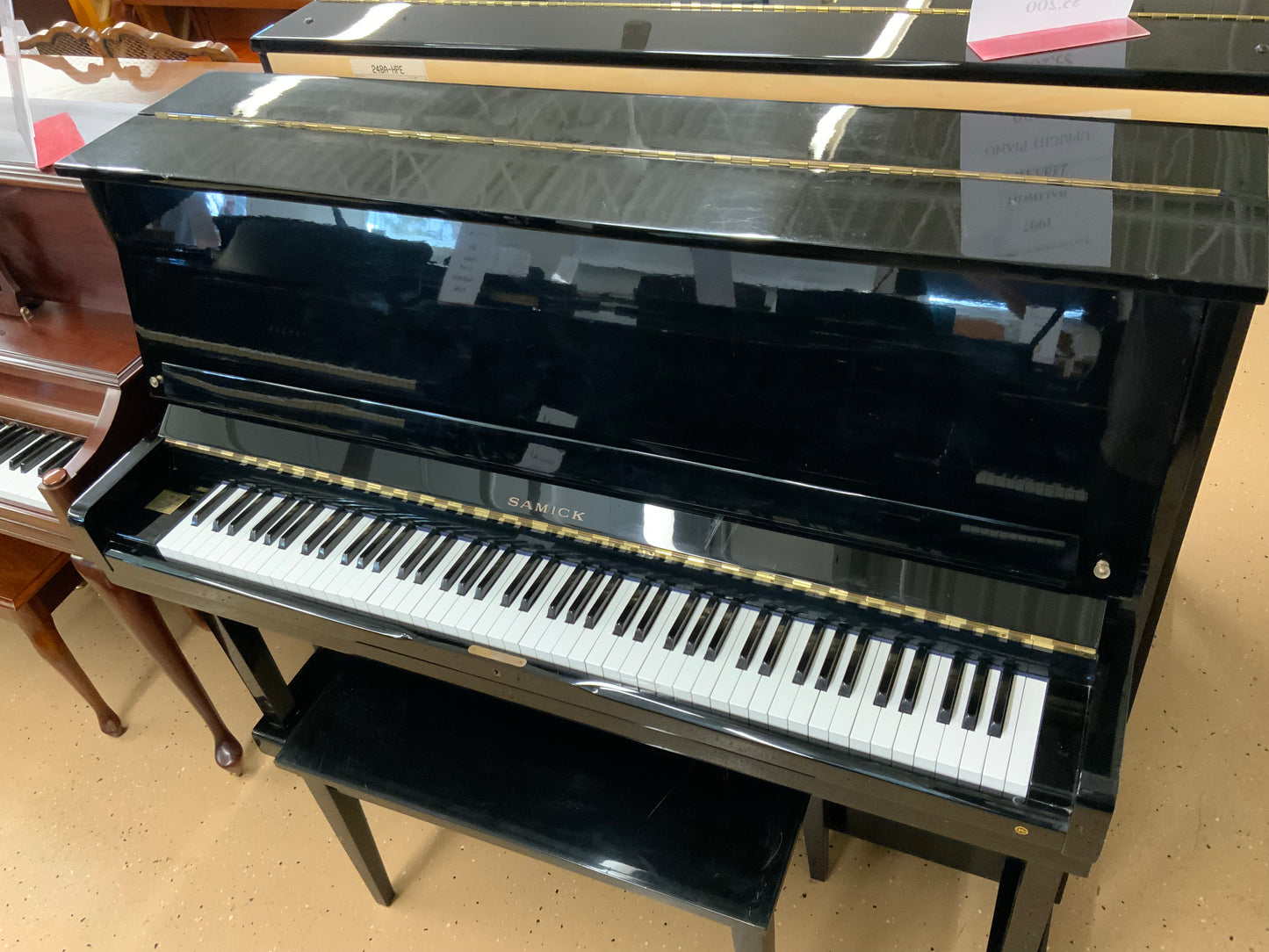 Samick SU-121A Black Upright Piano